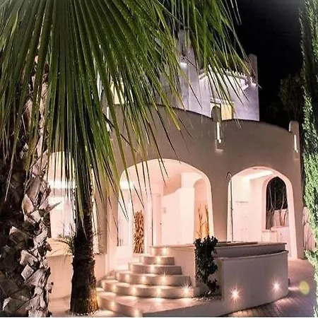 Valentino Luxury Bed & Breakfast *