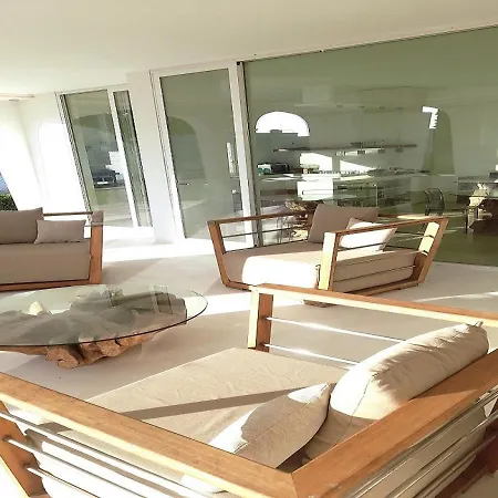 Valentino Luxury Bed & Breakfast